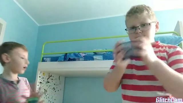 Возвращение Кирилла на канал! Поцелуй челлендж смотреть онлайн