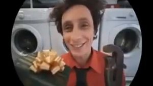 Откройте,это подарки от Эльдорадо