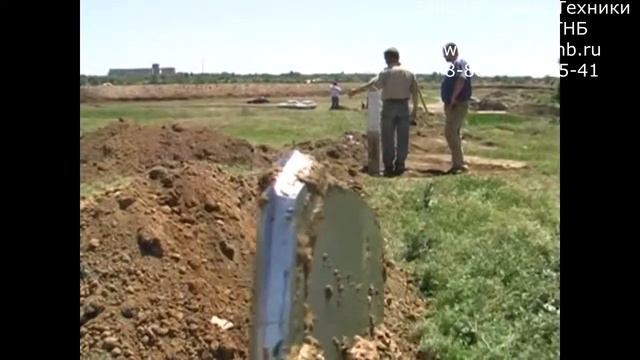 Прокол под рекой в 2008 году, установкой горизонтально-направленного бурения УГНБ 4М