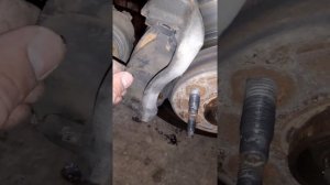 Устранение стука суппортов Шевроле авео т 300,рабочий способ