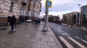 у метро "Сретенский бульвар"