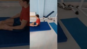 Примерный комплекс упражнений на суше для пловцов