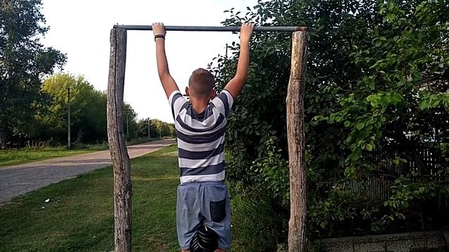 Подтягивания с дополнительным весом! До скольки дошёл? Шок!!! смотреть онлайн