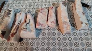 Сало горячего и полу горячего копчения