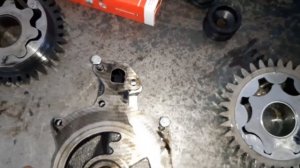 Oil Pump Replacement (Замена масляного насоса) MAN TGA.490 D2066