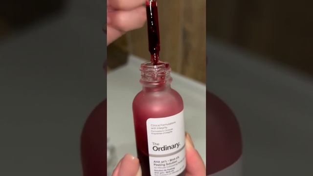 Разбор состава нашумевшего кровавого пилинга от The Ordinary?