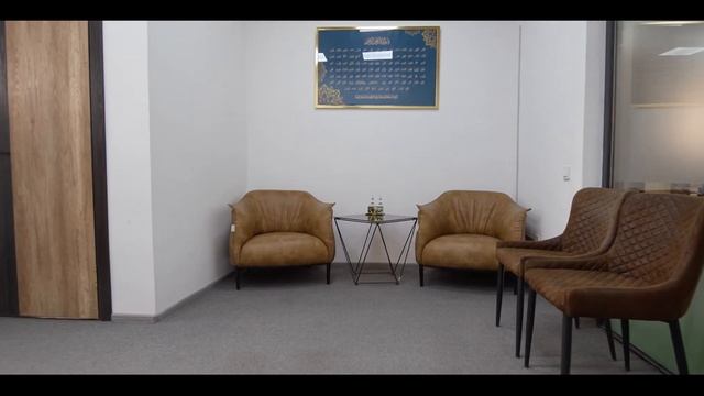 Bobir Akilkhanov Tech Academy obzori