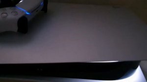 Подсветка консоли и геймпада ПС5