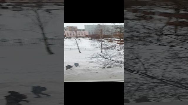 п
