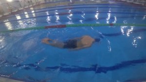 Ноги дельфин (упражнение)