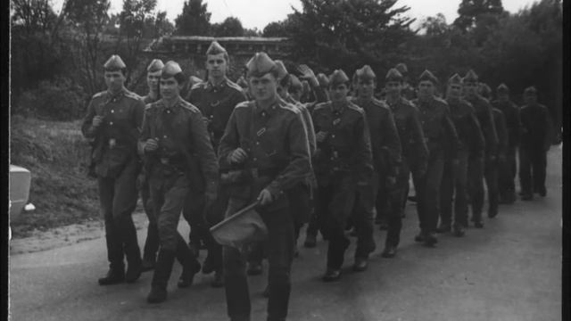 12 рота ДВВАИУ: год 1982-1987 смотреть онлайн