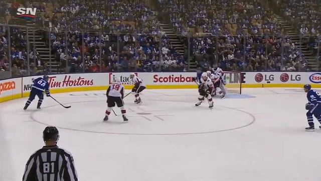 Илья Михеев 1 гол в НХЛ!!! /первая шайба сезона 2019-2020/ смотреть онлайн