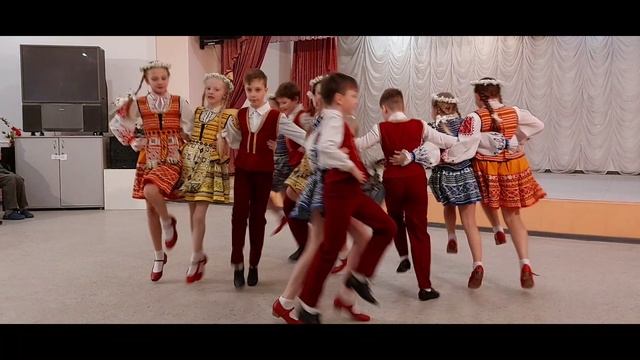 Литовский танец, ансамбль танца "Кудринка", 03.05.2022, концерт в СРЦ ВВ и ВС