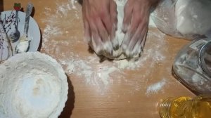 Готовим пирог с грушевым вареньем (часть 1)