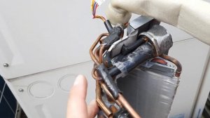 ЭРВ настенного блока ВРВ системы Fujitsu, проблема с электронным регулирующим вентилем.