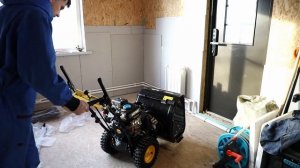 Снегоуборщик бензиновый для дома и дачи