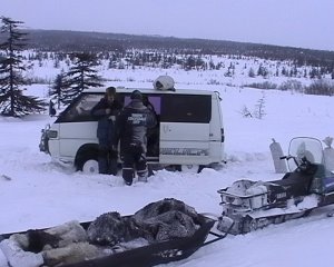 Поиски рыбаков б.МЕЛКОВОДНАЯ Ольский р-н 12 февраль 2007г.