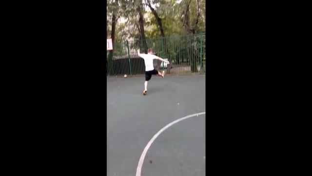 Павел Бекин. ФутболистТы. Видео участника