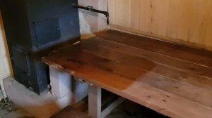 МАСЛО ДЛЯ ЗАЩИТЫ СТЕН И ПОЛКОВ В БАНЯХ И САУНАХ