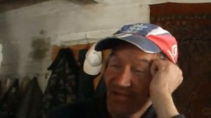 Вишера Река в апреле. Зашел в гости в деревню Акчим. Проснулись  медведи.