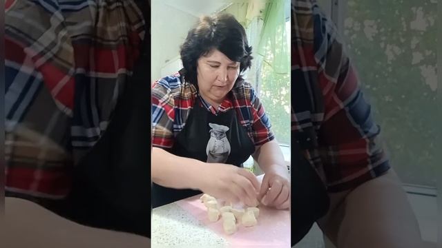 Ліниві вареники з сиром?Швидко та смачно) смотреть онлайн