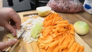 Рис с мясом в рукаве