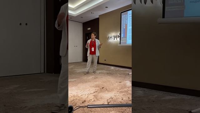 ВЖК 2021 Сочи. Выступление на конгрессе «Сторителлинг для агента» смотреть онлайн