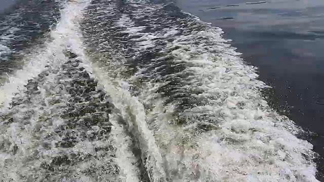 Прогулка по Оке смотреть онлайн