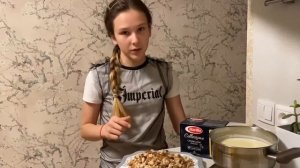 Каннеллони с курицей и грибами