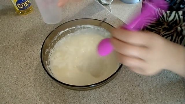 Блины заварные на кефире. Блинчики на кефире рецепт