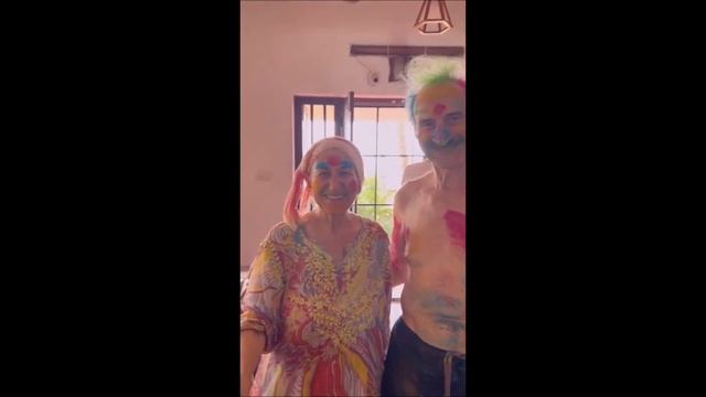 Видео Кати Светланы и Армена  8 марта в день фестиваля Holi  в Индии 8 March 2023