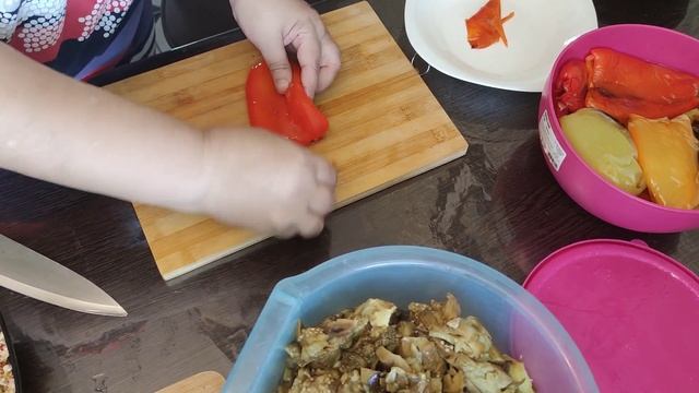 ОБАЛДЕННАЯ ИКРА из запечённых БАКЛАЖАНОВ ???и ПЕРЦЕВ ???в ПОМИДОРНОЙ заливке ???!!! смотреть онлайн