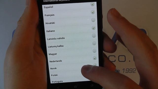 HTC One S Languages смотреть онлайн