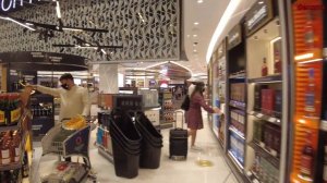 Doha, Qatar: Wines and Spirits at Qatar Duty Free #travel #hia