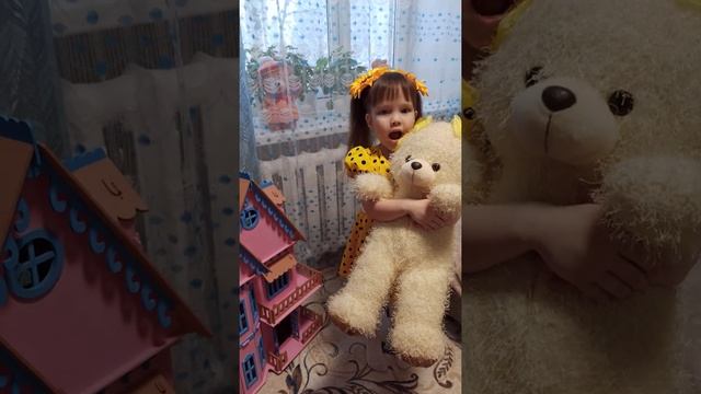 Шубенкова Диана (5 лет) присоединяется к стихотворной неделе по творчеству А.Барто.