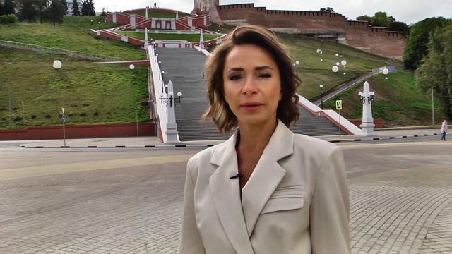 Юлия Сергиенкова, директор павловского молокозавода. О себе, о производстве. Поздравление с днём с/