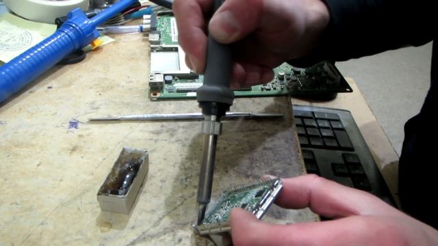 LG 42LD550. Ремонт ТВ тюнера TDTJ-S001D. Не ловит цифровые каналы. Ремонт телевизора. смотреть онлайн