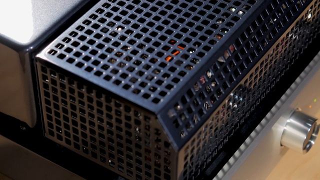 Современный ламповый стереоусилитель с интересным сочетанием цены и качества. Обзор Cayin CS-55A смотреть онлайн