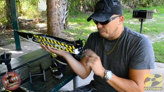 Atomik RC Barbwire 3 & XL2 Boat Run & Review смотреть онлайн
