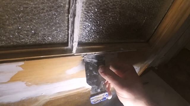 Tikkurila LAKKAKITTI. Плюсы и минусы её работы в качестве шпаклевки по дереву для реставрации двере