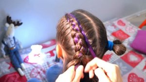 Как вплести канекалон в ГОЛЛАНДСКИЕ КОСЫ (французские обратные) + Прическа // How to feed kanekalon