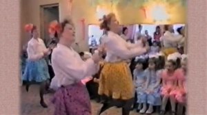 Мужичок с гармошкой ВЫПУСК 1997 (танцуют воспитатели)