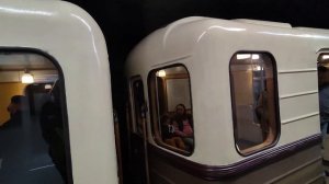 Парад поездов на БКЛ 2023. Ретропоезд "Сокольники" (Номерной) на станции "Савёловская" БКЛ.