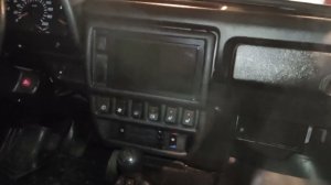 Панель-радиоприемника-1DIN-2DIN-для-автомобиля-Нива-4x4-до-2020-г-в-
