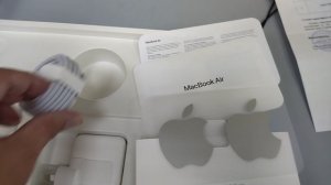 Ноутбук Apple MacBook Air 13 (M2, 2022) 8 ГБ, 256 ГБ SSD, Silver MLXY3