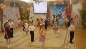 Танец "Просто, мы маленькие - звезды"(под. гр.) Коломна, детский сад 15 "Светлячок"
