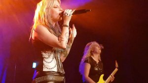 Burning Witches, Save Me, live in Zürich, am 27.05.2017