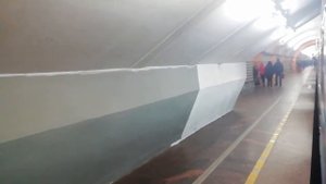 Поездка в метро СПБ (Московско-Петроградская линия) (второе видео) + отправление метропоезда ЕМА-50