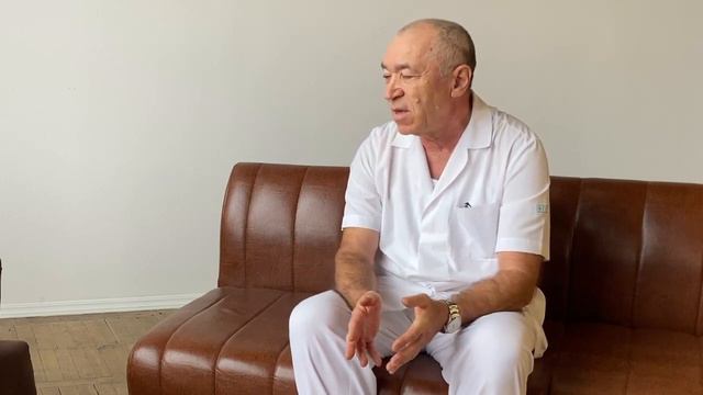 Врач Пастухов О.  Г.  физиотерапия  Аппараты :  "Экосвет"  (УФОК) и "Экомаг"  ( катушки Тесла)