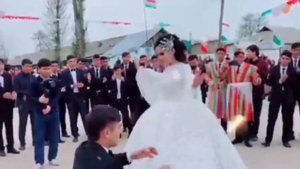 Ракси Турки дар Мактаб / Ракси Турки дар рузи туй точикон / лайк подписатьсяро фаромуш накунед